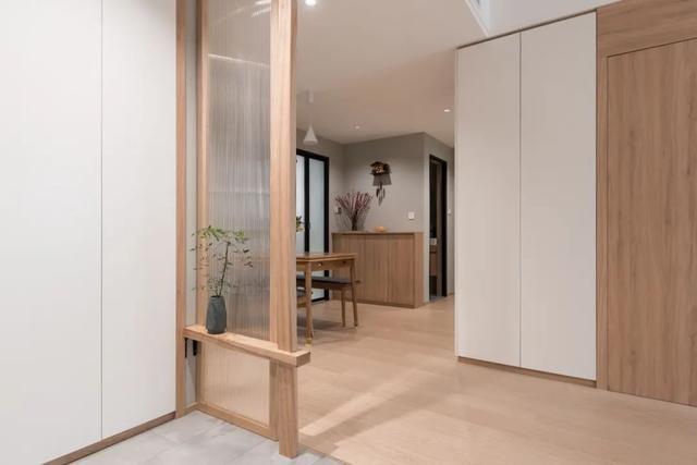 kaiyun：装修不够软装来凑！这10种软装装饰简直是「点睛之笔」！(图3)