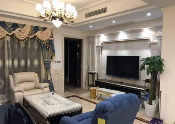 200㎡别墅土豪式设计花75万装成这样传说中的又贵又丑？(图2)