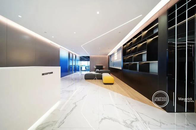 kaiyun入口：办公空间的视觉吸引(图2)