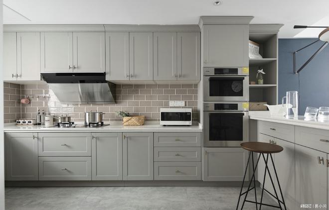 现代风格家居设计：创意无限打造时尚生活空间(图2)