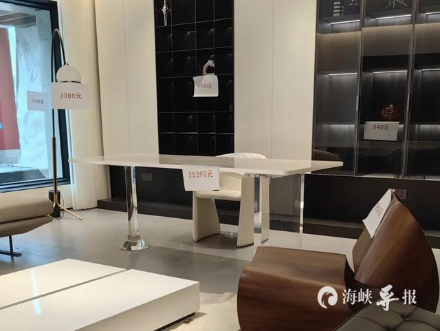 49万“软装”仅价值16万？厦门一业主怒了！多方回应(图2)