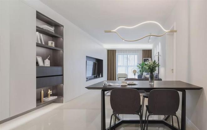 120㎡现代简约三居通透大气设计打造舒适时尚家居空间！(图6)