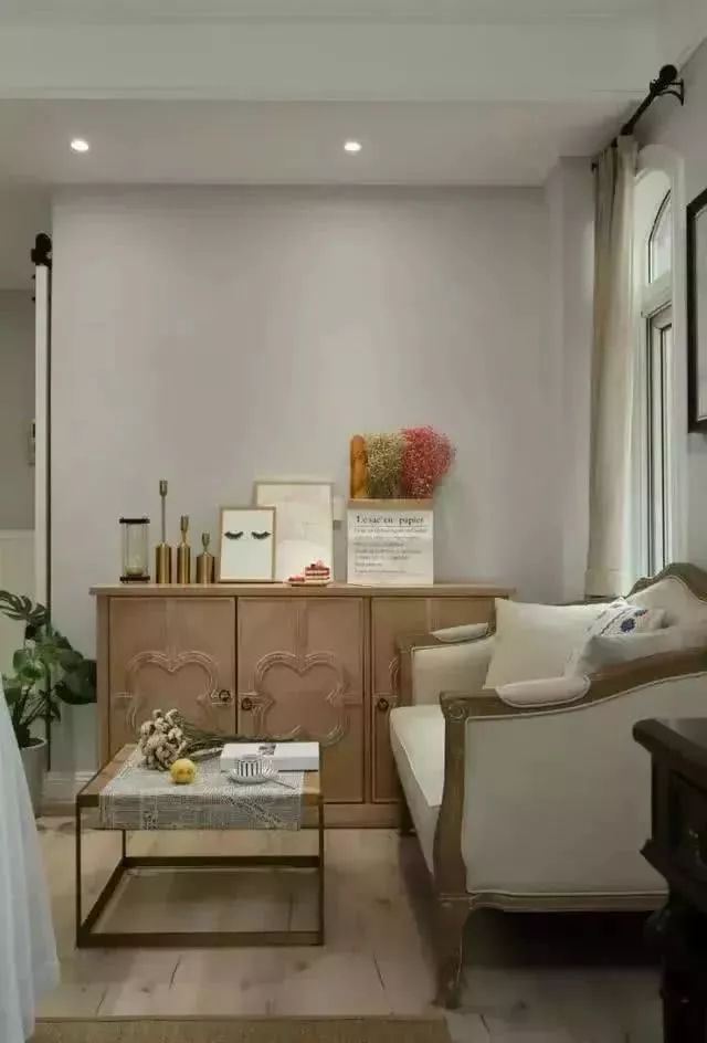 47平单身公寓美式风装修独立书房尽享幸福时光！(图2)