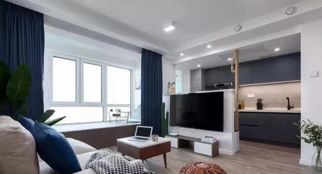 以蓝色作为主色调打造简约又优雅的67平小户型二居室(图3)