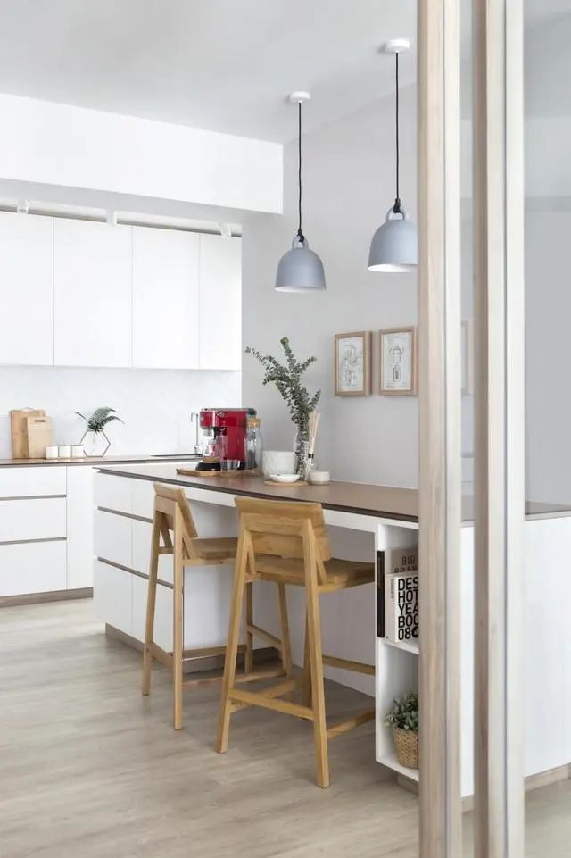 101㎡不止好看还好住电视墙后腾出一间房靠窗打地台用来休闲(图6)