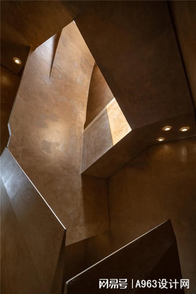 kaiyun入口：DAS大森设计890㎡营销中心：中海大境林中森邸(图5)