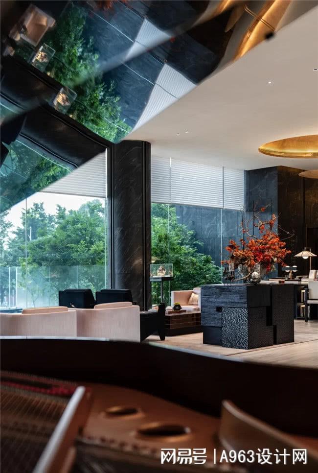 kaiyun入口：DAS大森设计890㎡营销中心：中海大境林中森邸(图9)