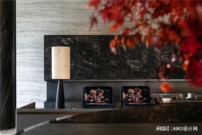 kaiyun入口：DAS大森设计890㎡营销中心：中海大境林中森邸(图14)