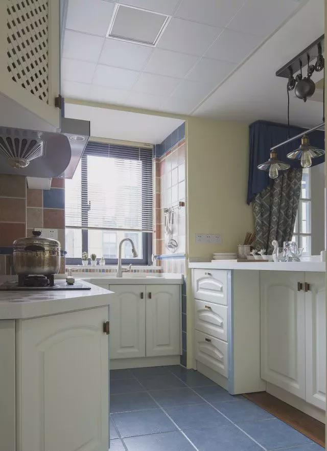 小清新的美式风小户型客厅沙发背后就应该这样设计！(图7)