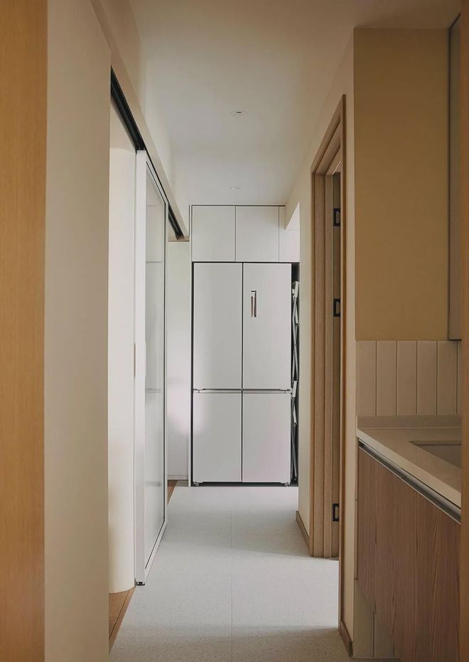 年轻人56平温馨原木调小家让人多巴胺上升的轻中古小家顺利落成(图10)