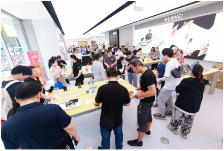 kaiyun：新业态引领新质消费618苏宁易购大店集中开业(图2)