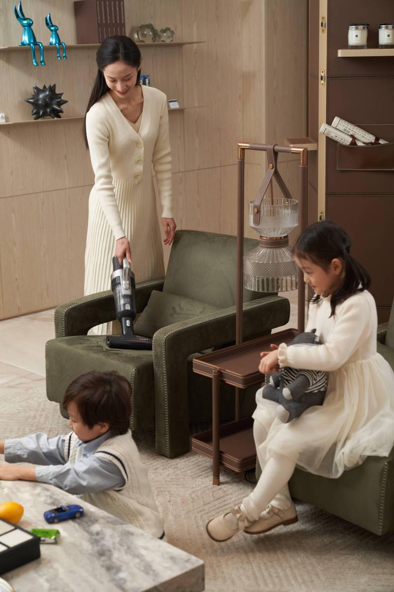 kaiyun入口：应对梅雨季节莱克天狼星洗地吸尘器让清洁变简单(图3)