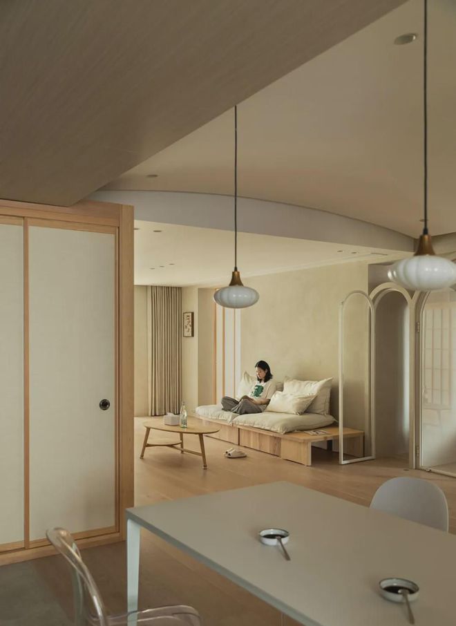 kaiyun网站：139平日式自然原木风三室两卫蕴含了日式风格的内敛与空寂(图4)