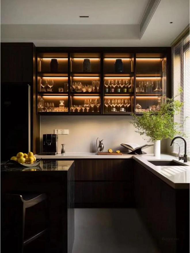 kaiyun入口：博洛尼潮尼看｜家居吧台之狂想制一杯特调冰饮度过烦闷夏日(图6)