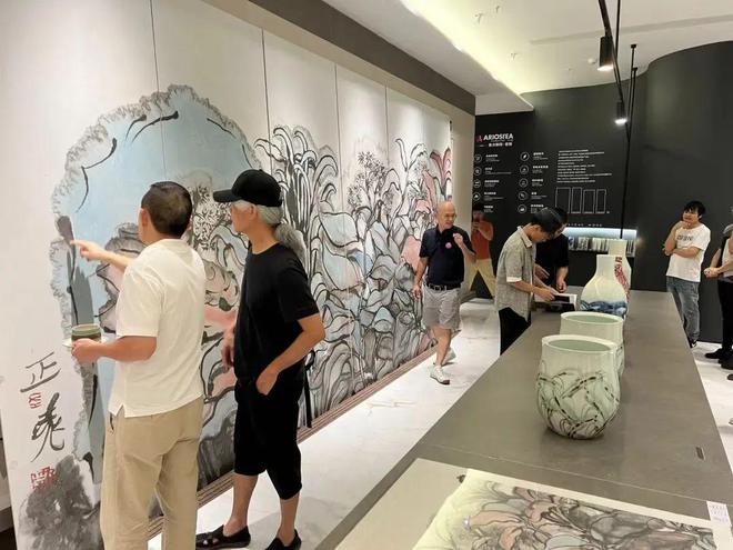 柏拉图学园——左正尧作品展亮相广州罗浮宫家居艺术中心(图2)