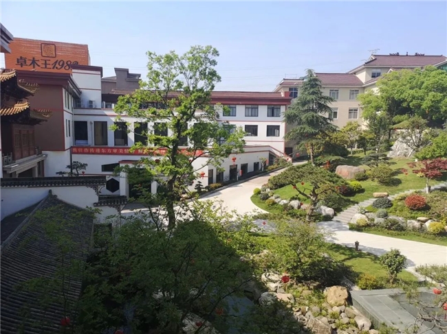 卓木王红木整装：杭韵雅居大宅典范