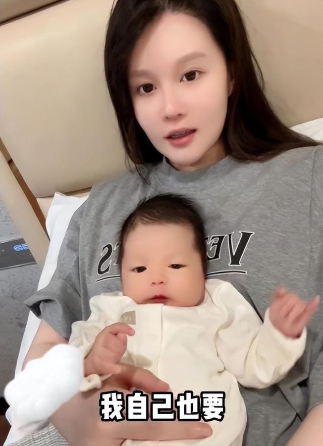 kaiyun入口：赵本山女儿晒新家装修比五星大酒店还豪华有个好爹比啥都管用(图3)