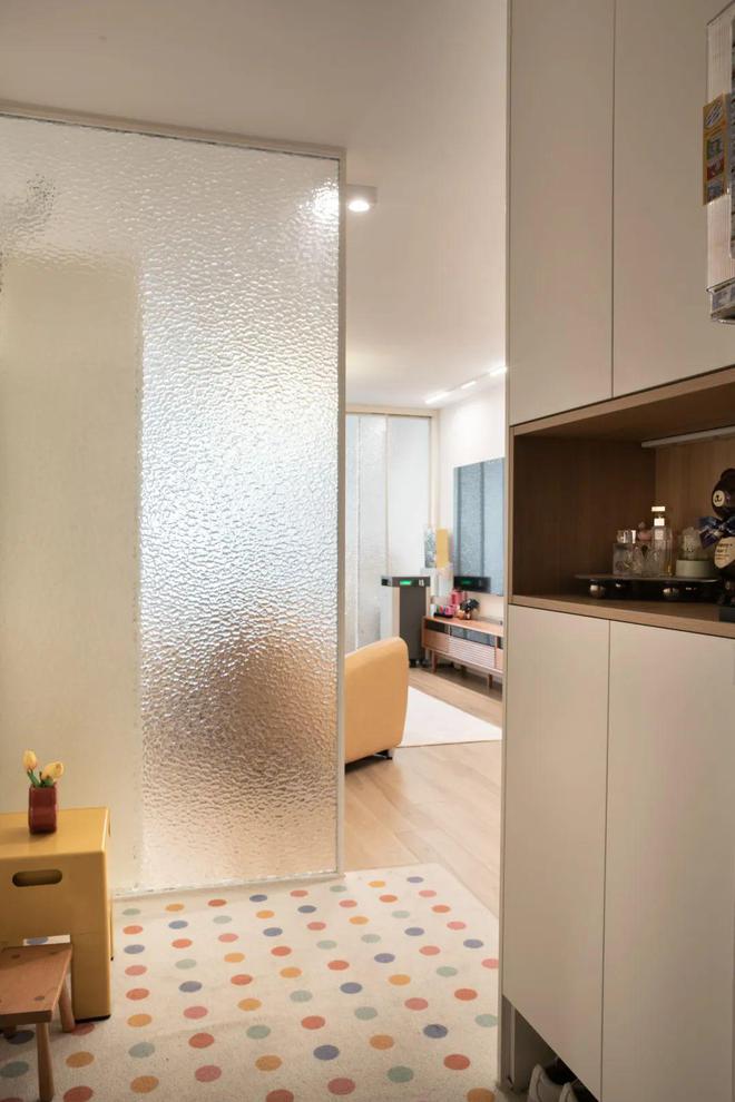 kaiyun入口：78㎡住成130㎡她家凭什么这么显大？(图3)