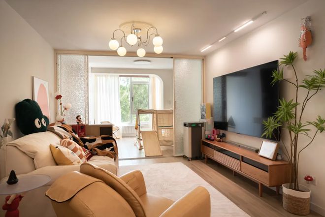 kaiyun入口：78㎡住成130㎡她家凭什么这么显大？(图10)