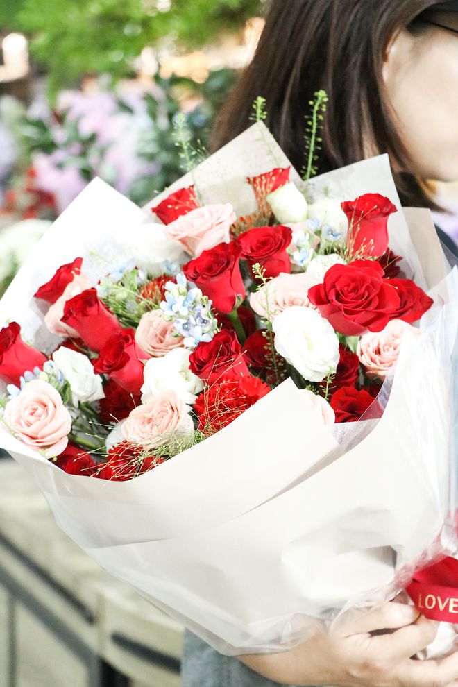 这个夏天鲜花消费有了新变化