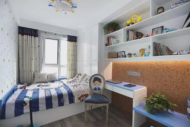 kaiyun入口：90㎡现代简约两居配色清爽高级电视墙一墙三用超赞！(图14)