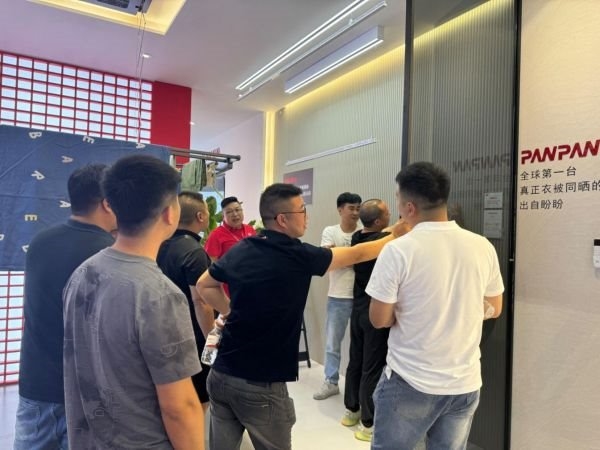 盼盼智能晾晒沈连闯：以创新设计深耕终端市场共绘健康家居新蓝图(图10)