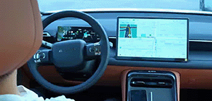 “百万级智驾无图全球通”东莞试驾埃安霸王龙(图5)