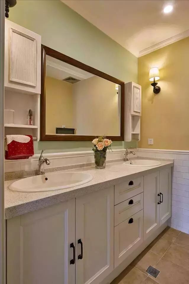 kaiyun网站：130平美式风装修玄关设计独具特色一进门便让人叹为观止！(图8)