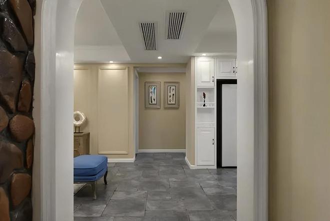 142㎡美式风格装修惊艳眼球炭灰色地砖尽显别样风采(图3)