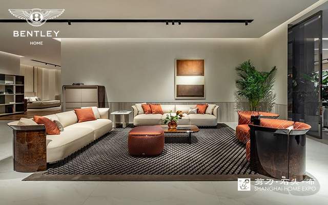 探索剪刀石头布家居：意大利进口沙发品牌的奢华艺术之旅(图3)