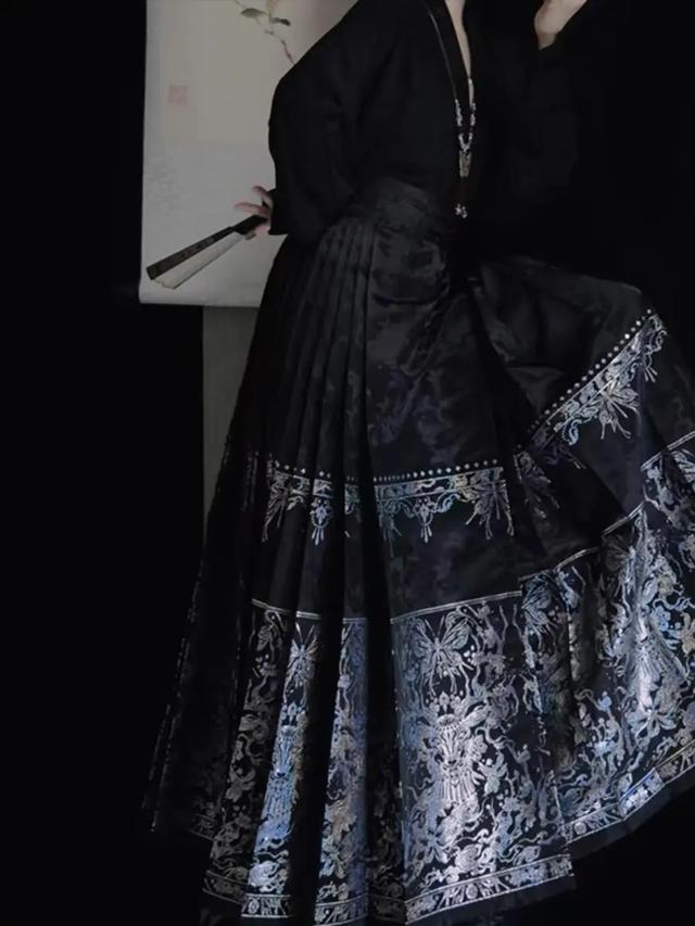 单款直播销售超千万元这座小县城被流量改变(图4)