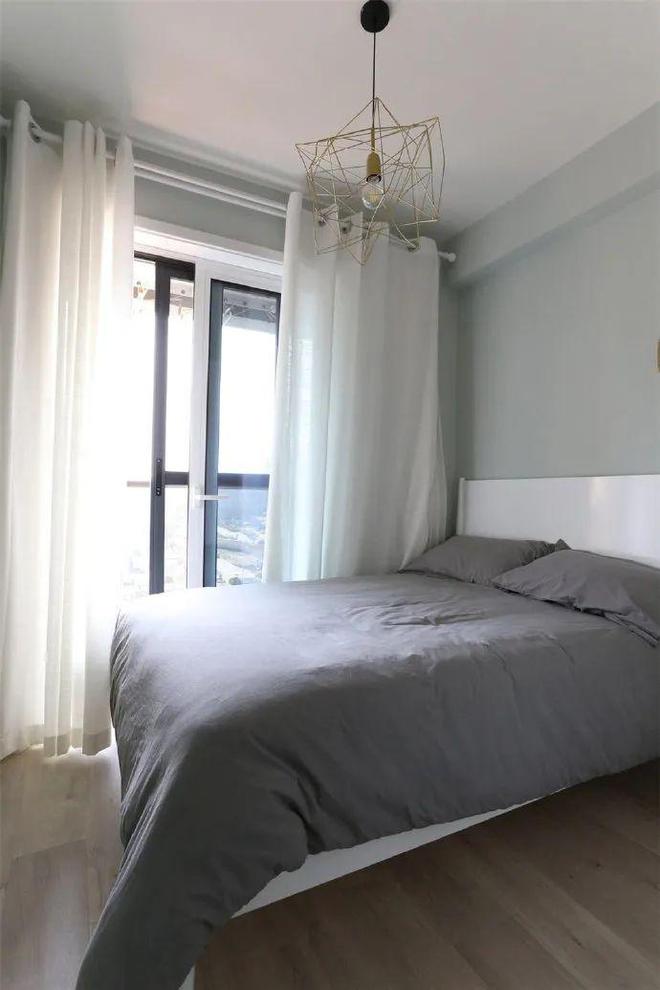 85平两居室装修虽简单却让人眼前一亮干净又舒适！(图6)