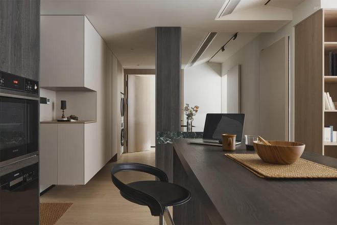 强的可怕！1㎡玄关榨出6大功能我被这个67㎡小家惊呆了！(图6)