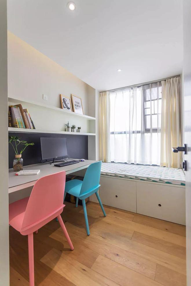 107平北欧两室简约大方清新软装舒适自然布局合理(图10)