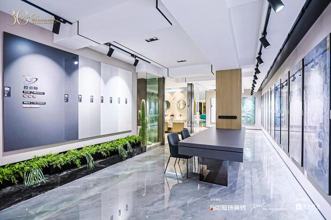 网易家居专访丨PAL三十周年设计巡展开启朱锐杰现场感受冠珠岩板高定应用场景(图5)