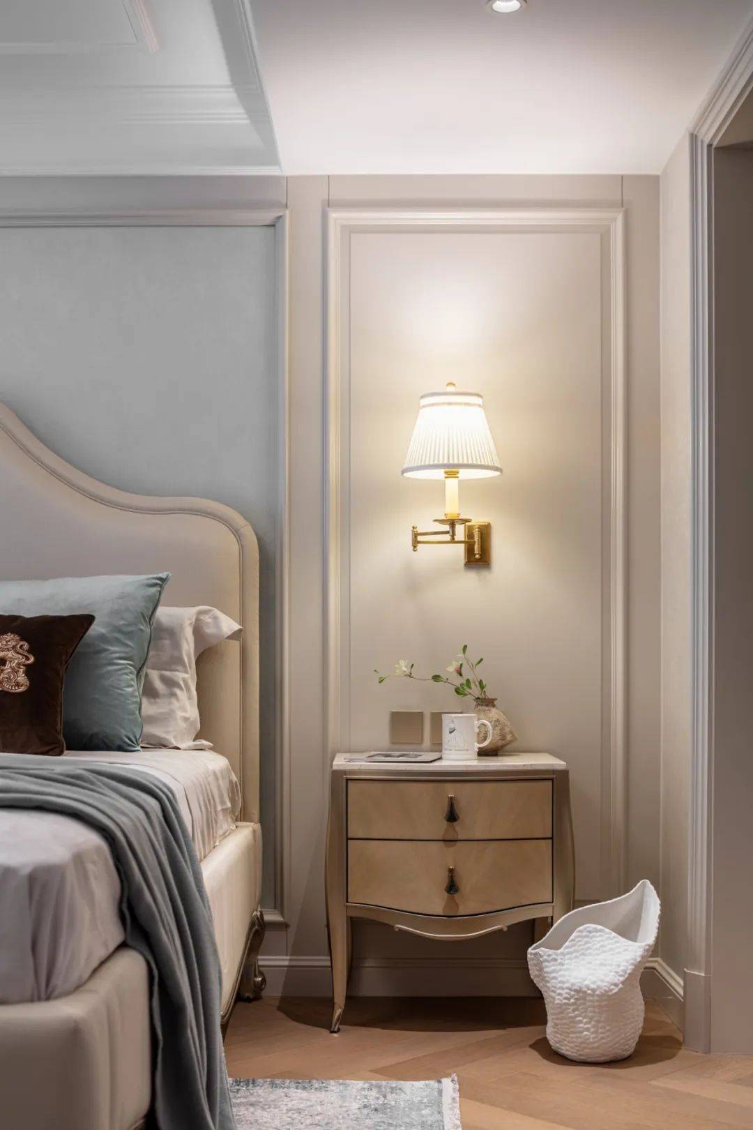 kaiyun入口：200㎡美式风叠拼别墅古典与现代融合交织的雅奢美宅(图20)