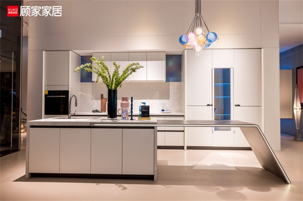 kaiyun网站：深圳家居设计周开幕顾家家居引领“中国新居”创新发展(图3)