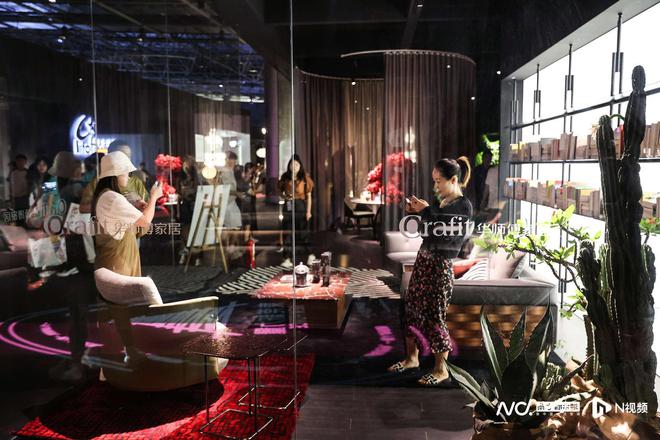 kaiyun网站：老品牌带来新力量！2024东莞国际设计周展示家具制造美学(图2)