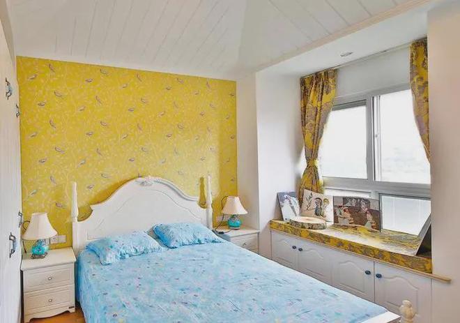 157㎡地中海复式阳台装修成健身房厨餐厅一体设计美观大方！(图2)