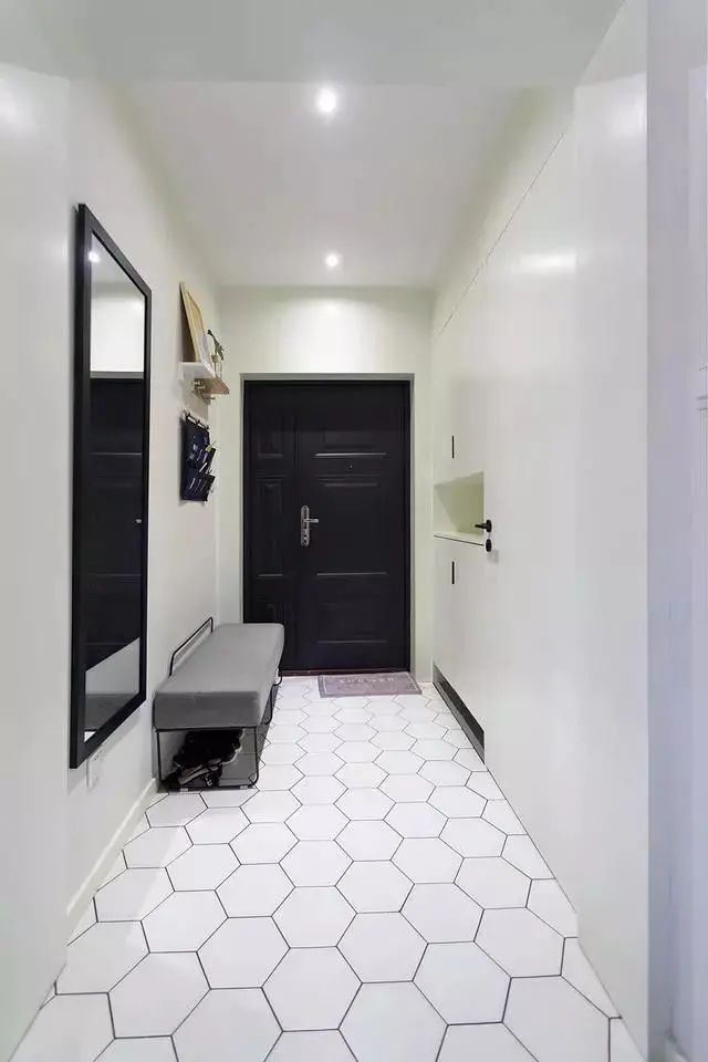 107㎡北欧风简洁干净的硬装配合舒适软装显得落落大方(图2)