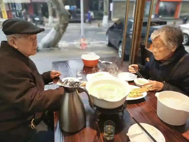 kaiyun：年轻人新型不孝：在家做适老化设计(图4)