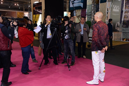 欧工“软装大师”分销合伙人招募现场签火爆签约(图4)