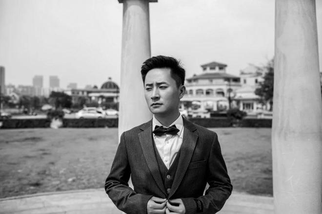 kaiyun入口：专访索菲亚设计师工欲善其事必先利其器