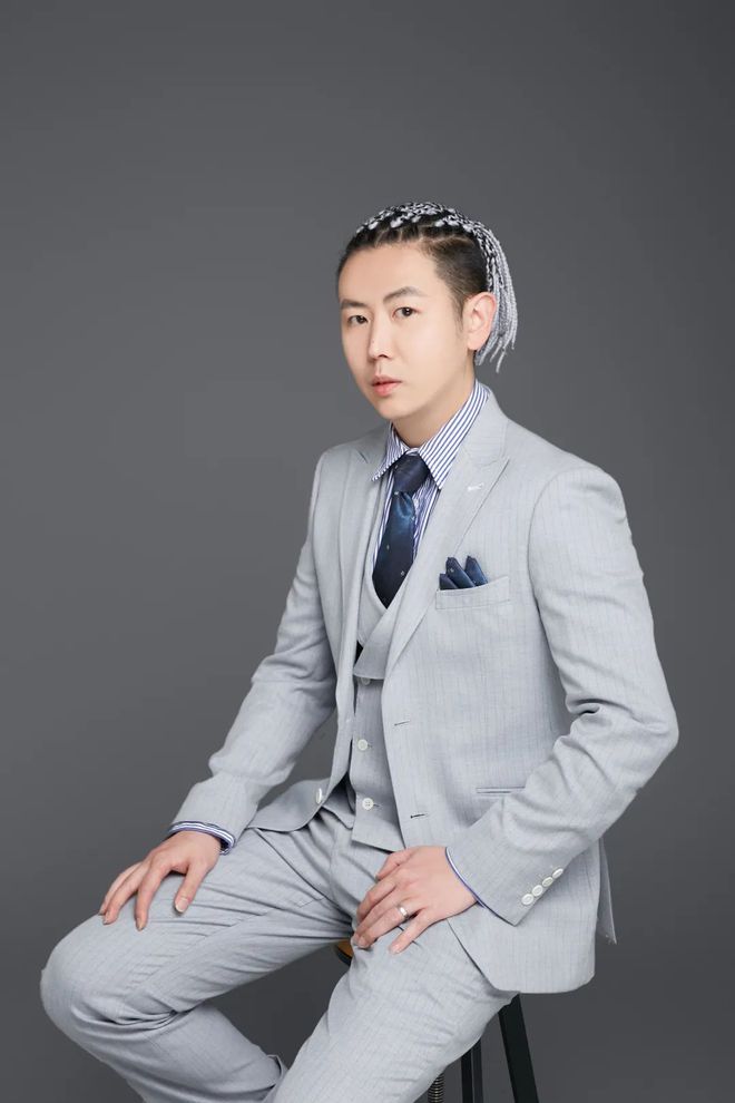 kaiyun入口：专访索菲亚设计师工欲善其事必先利其器(图7)