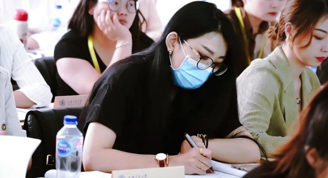 kaiyun：【14期·回顾】上海交通大学烩设计情境化软装全案高级研修班！(图3)