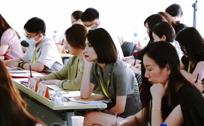 kaiyun：【14期·回顾】上海交通大学烩设计情境化软装全案高级研修班！(图7)