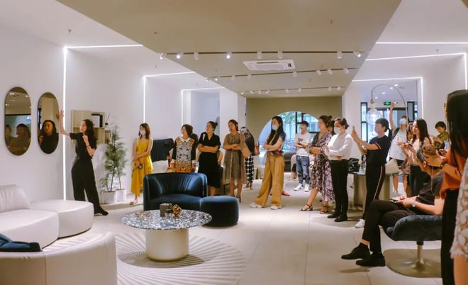 kaiyun：【14期·回顾】上海交通大学烩设计情境化软装全案高级研修班！(图19)