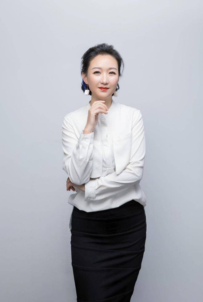 2022法国双面神“GPDPAWARD”国际设计大奖月和设计