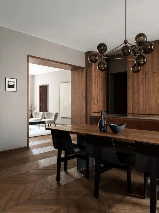 kaiyun网站：LouiseLiljencrantz｜极简