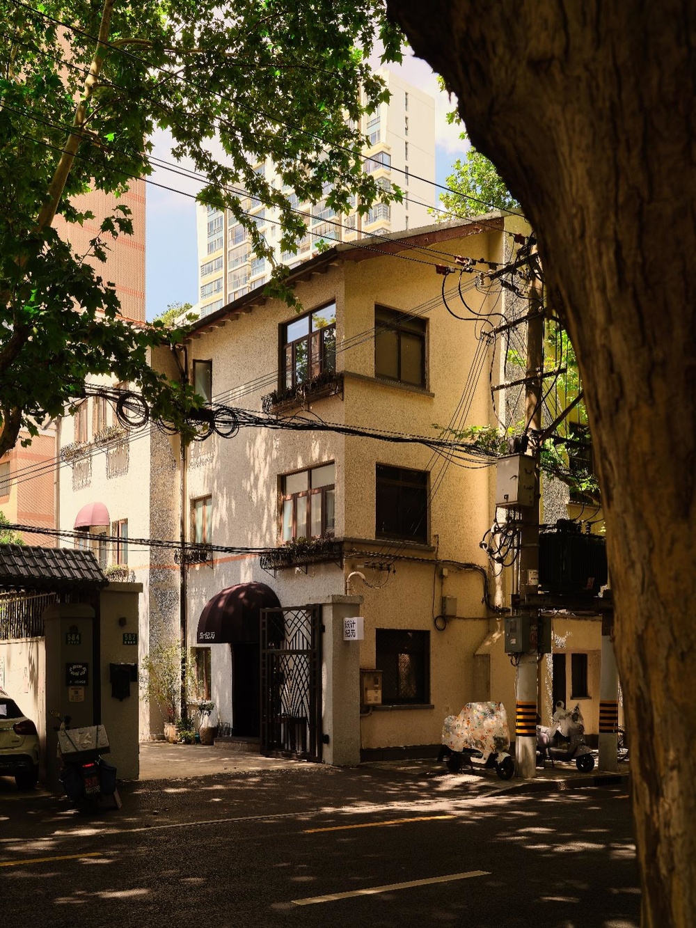 kaiyun：DOTDESIGN上海襄阳南路老洋房打开办公新